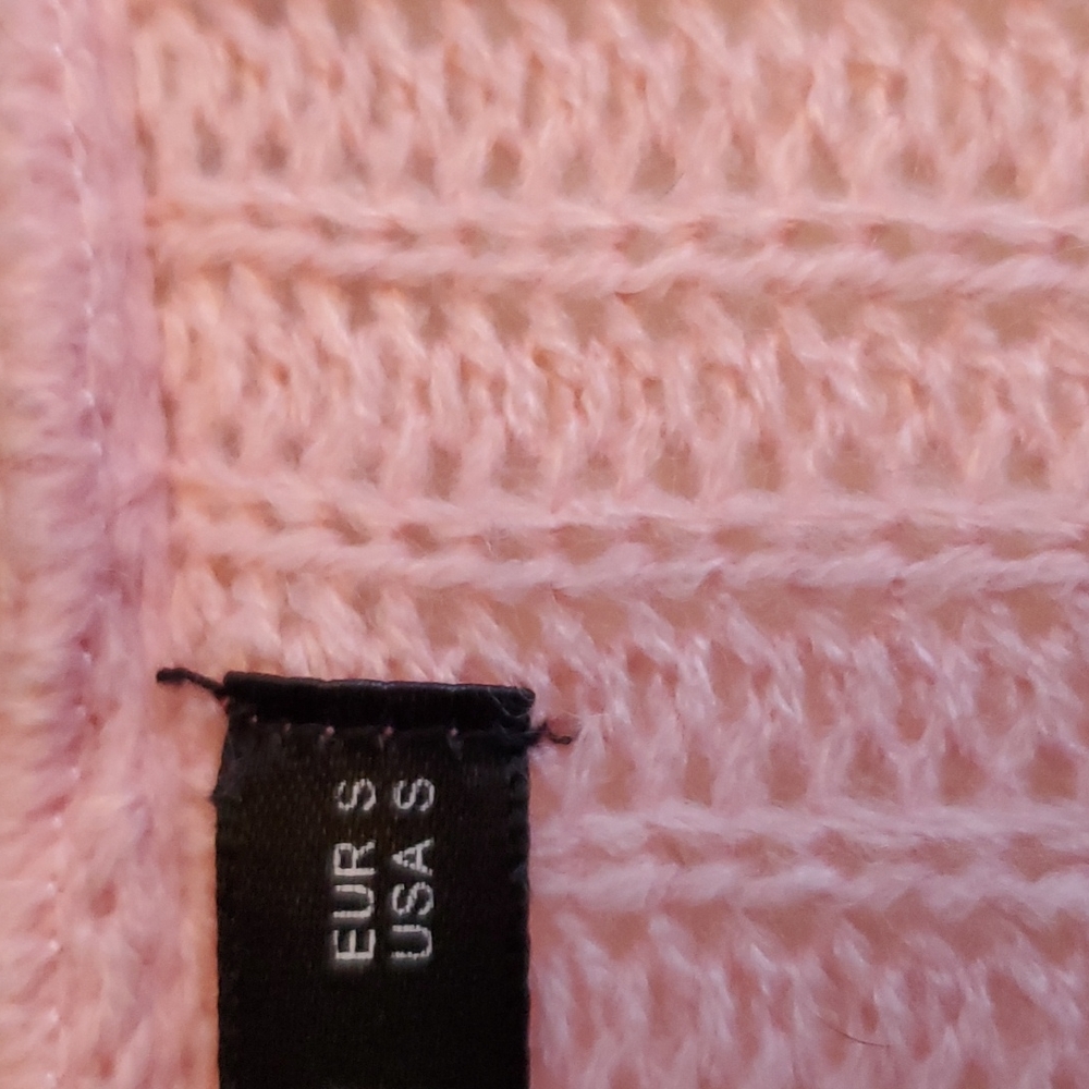 Color Block Sweater - Picture 6 of 6